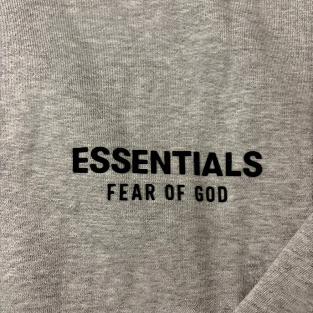 Essentials fear of god Light Heather Gray Fleece Hoodie FW2024 Xsmall - Picture 2 of 5